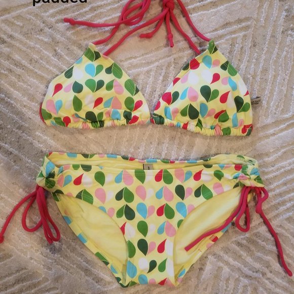 AE swims - Picture 2 of 2